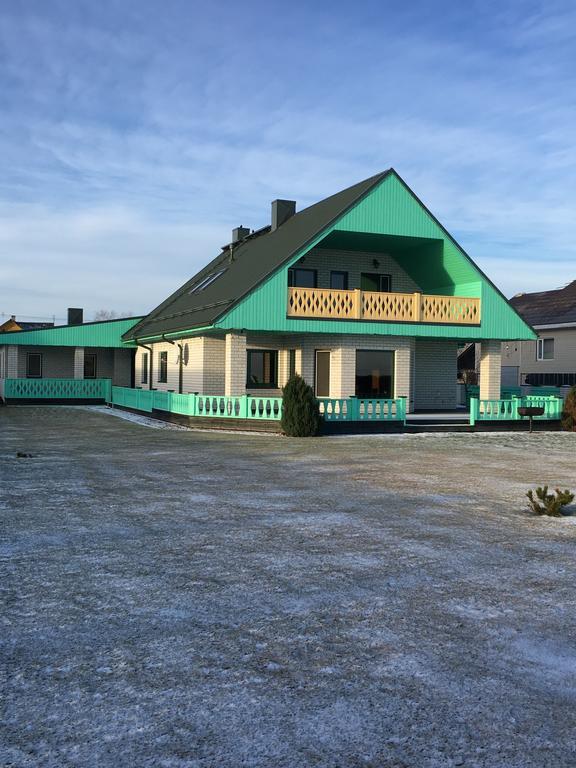 Raja Lake House Bagian luar foto