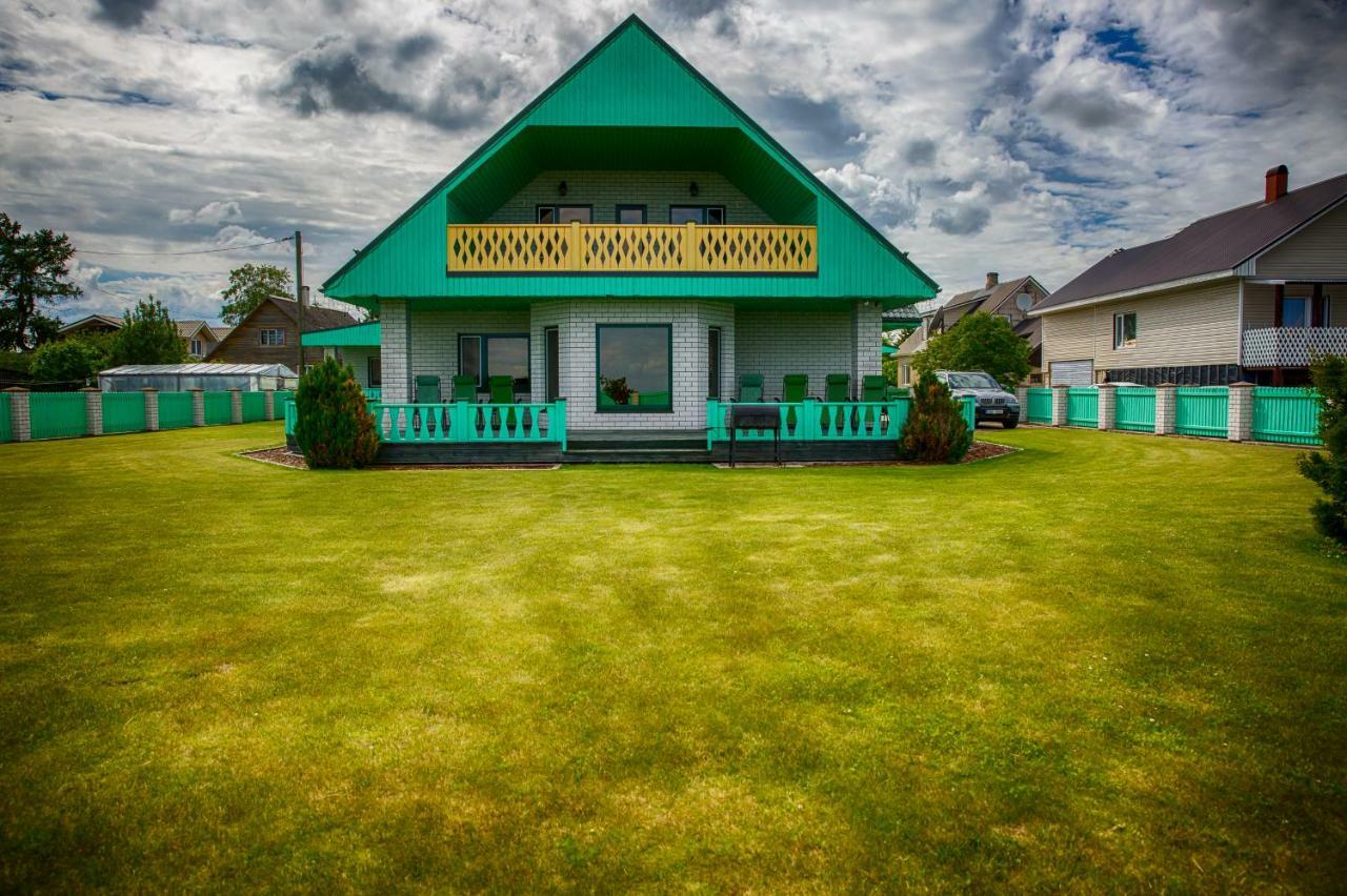 Raja Lake House Bagian luar foto